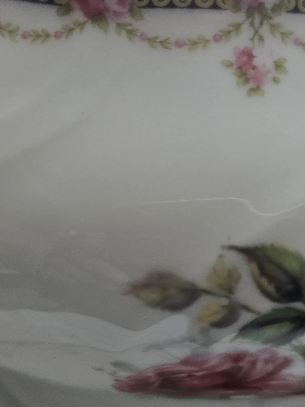 LISETTE White Porcelain Creamer with Pink Rose Motif